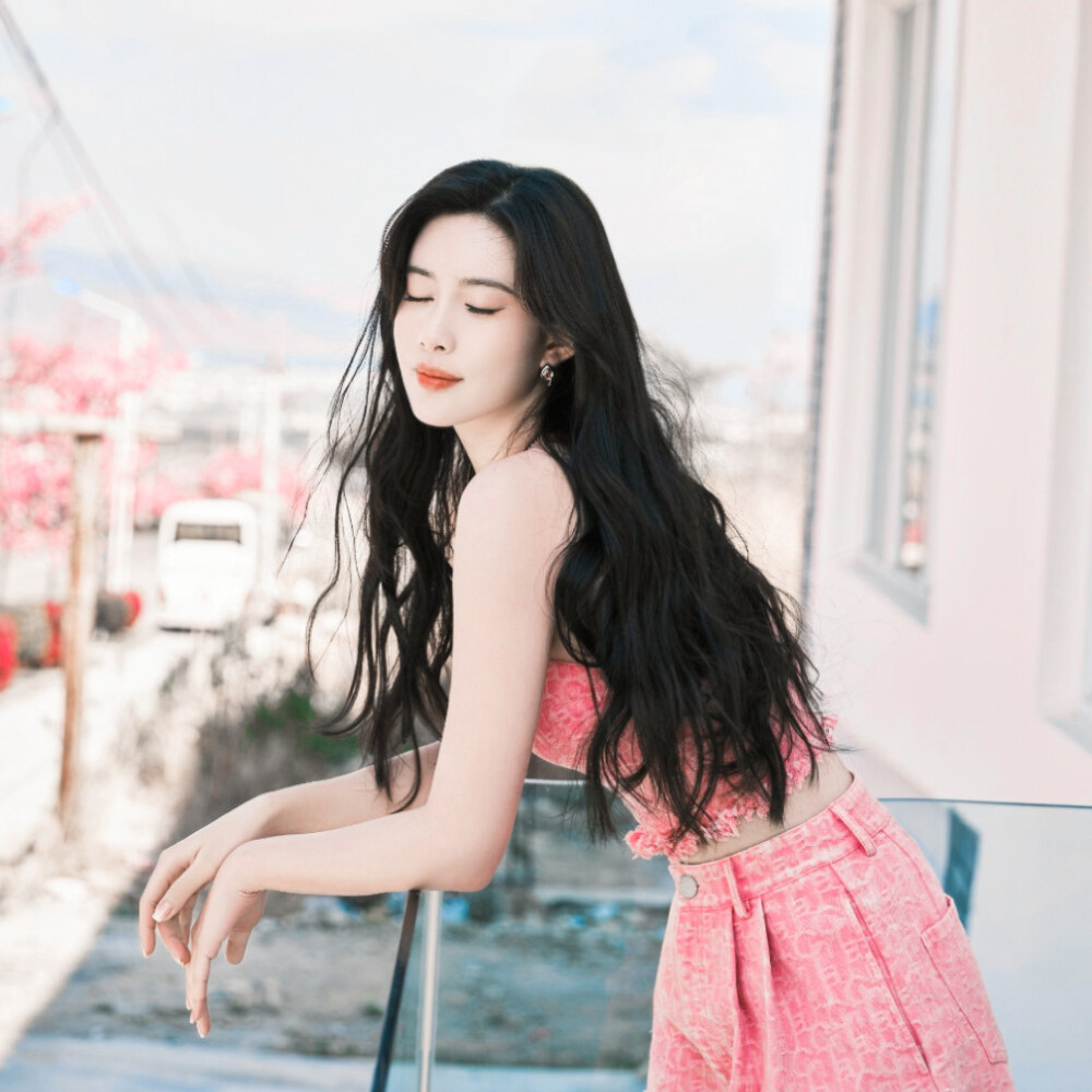 头像滤镜孟子义赞评论更多所有评论你也来说些什么吧