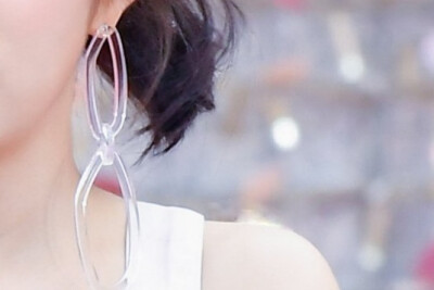 RedGun
小兔子也会生气的