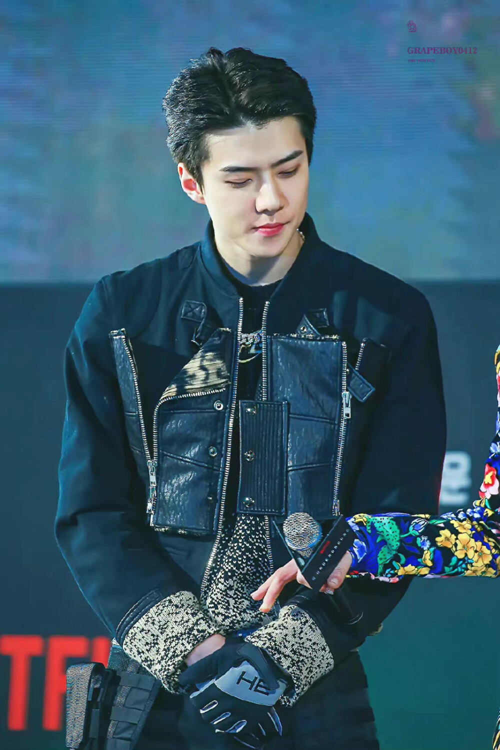 EXO
SEHUN
吴世勋