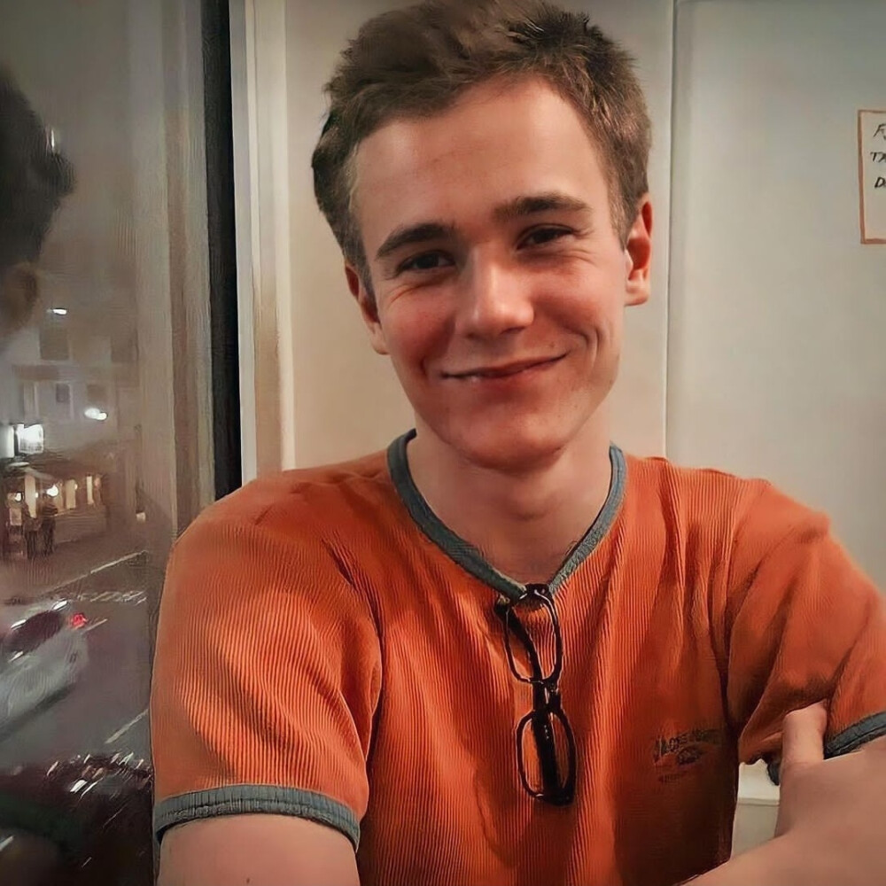 塔塔Tarjei