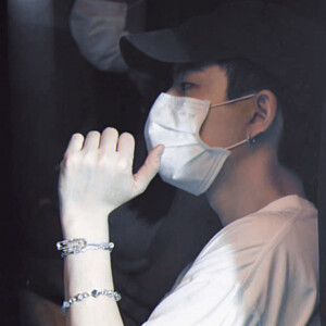 我爱你，Dexter，很深很深。我只是不喜欢你了。

＃关钟鹏off
