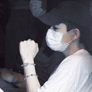 我爱你，Dexter，很深很深。我只是不喜欢你了。

＃关钟鹏off
