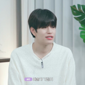 金昇玟自截可二改｜标溯爻