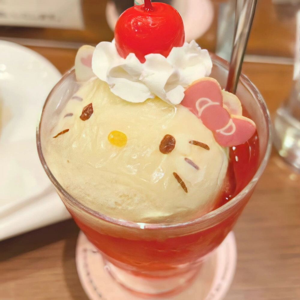 HelloKitty！！
#朋友圈背景图#