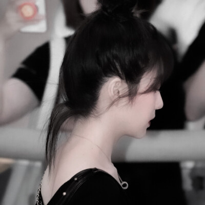 遇氢、Please eight 