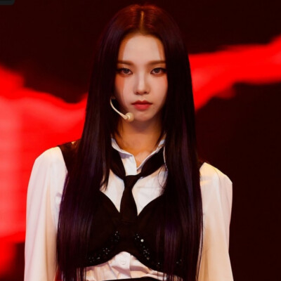 柳智敏Karina可二改.