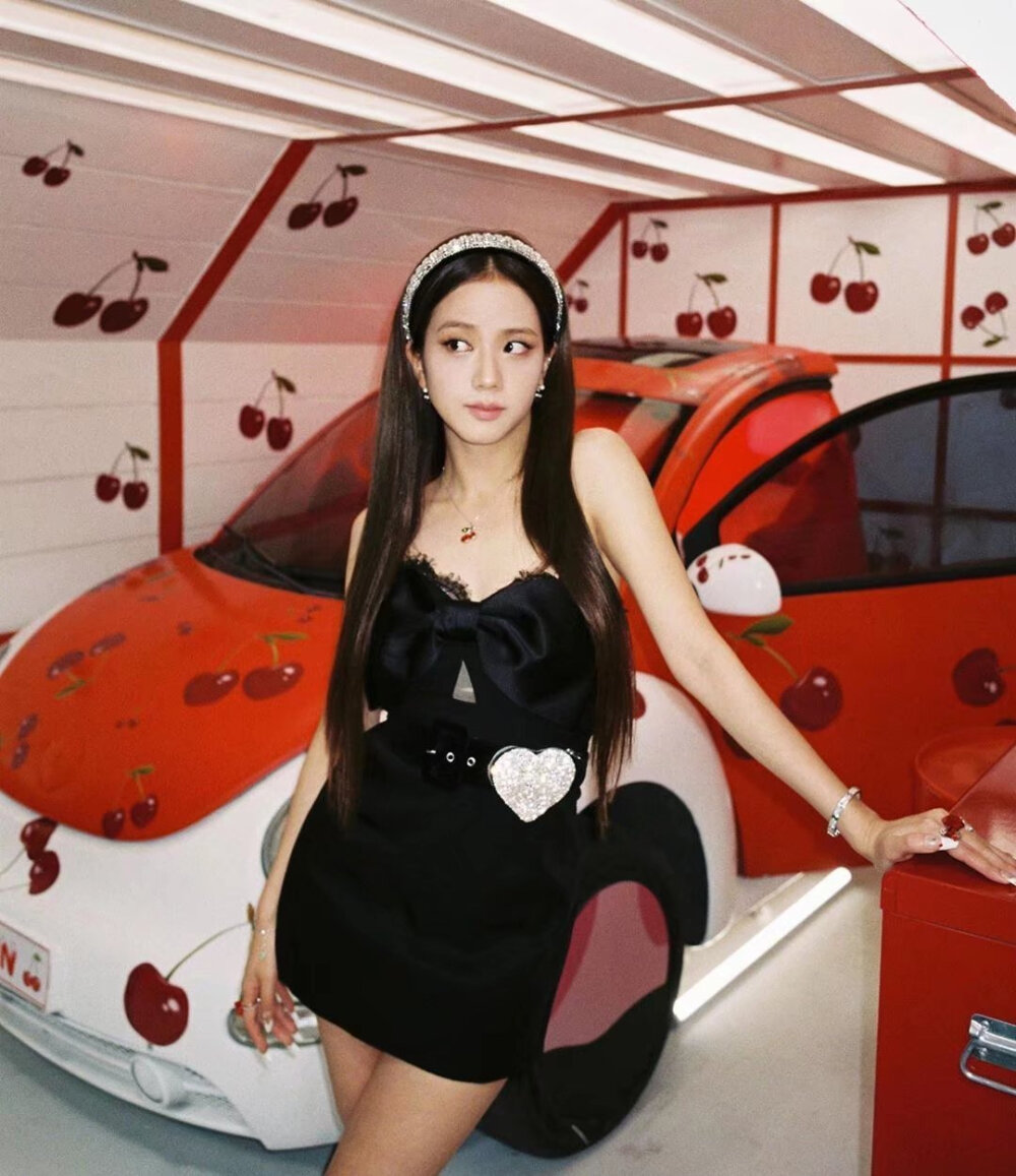 jisoo扫图ice cream