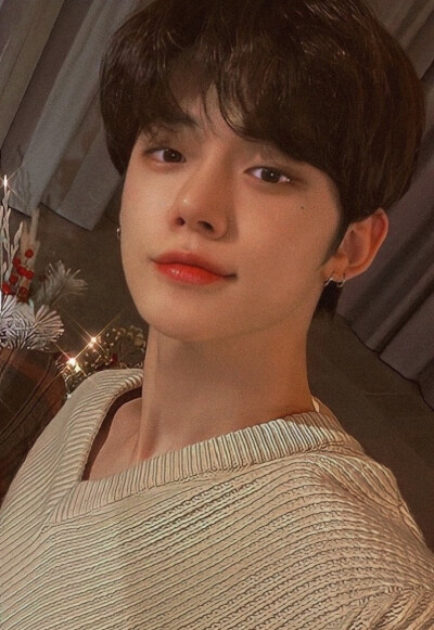 YEONJUN 