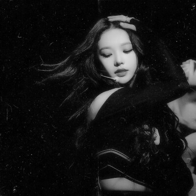 -柳智敏
原fruity0411