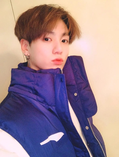 JK。