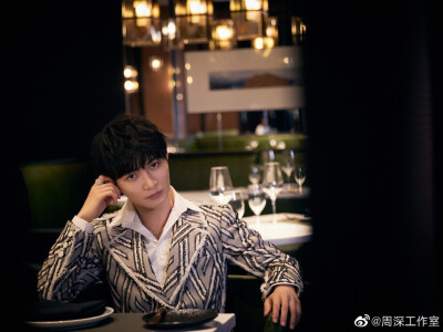 周深 - 大众电影百花奖