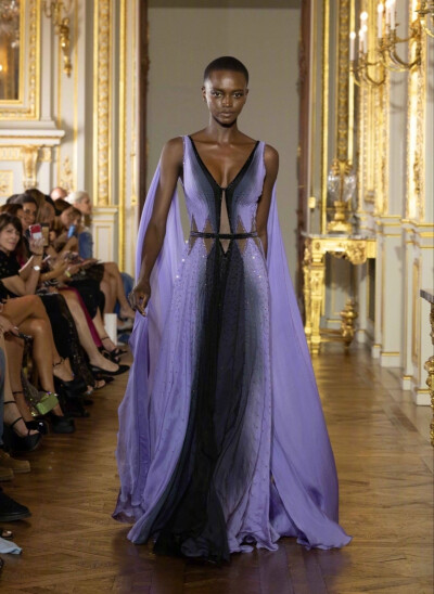 Tony Ward F/W 2022 Couture