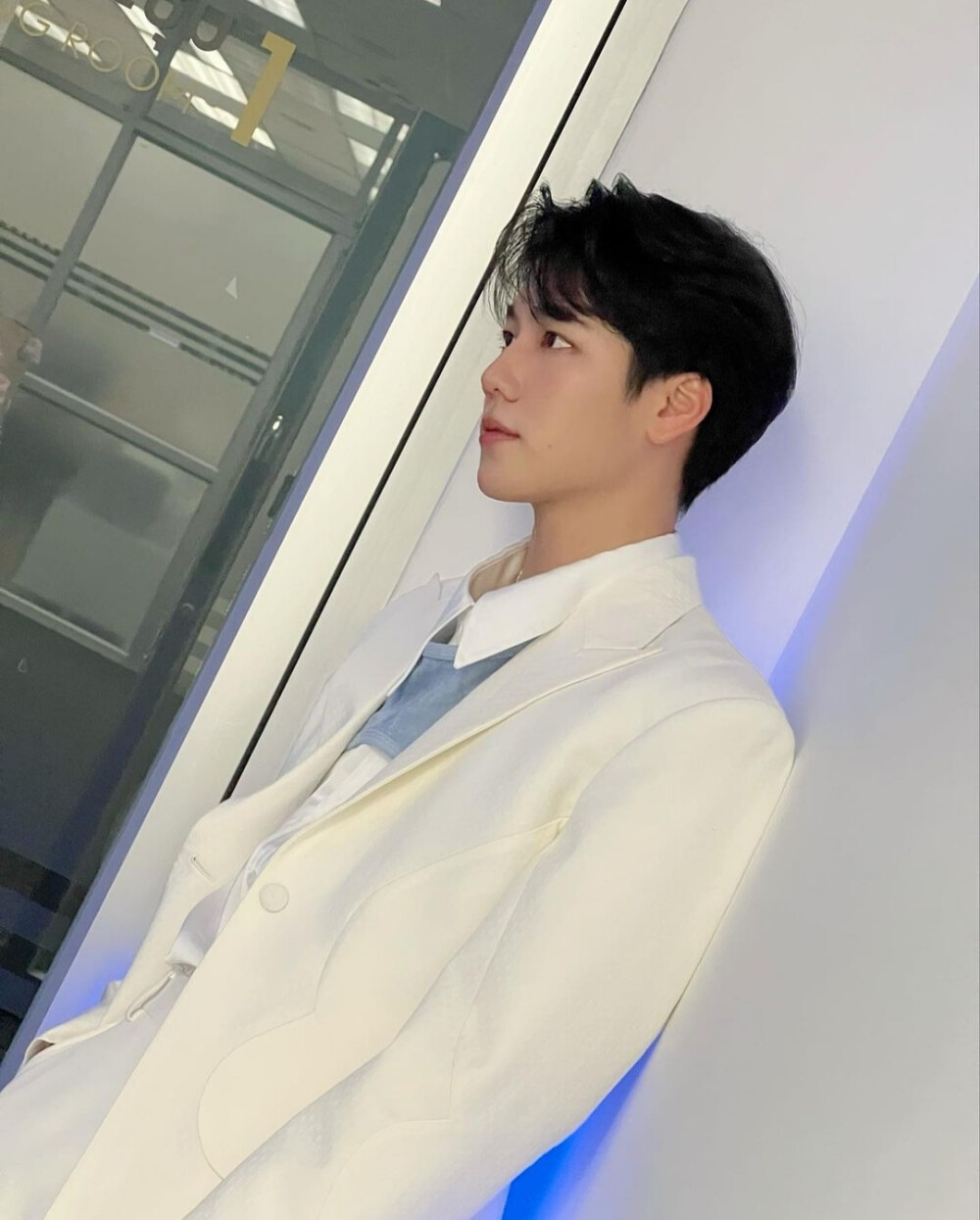 yinwar 黄立贤刘沃沃