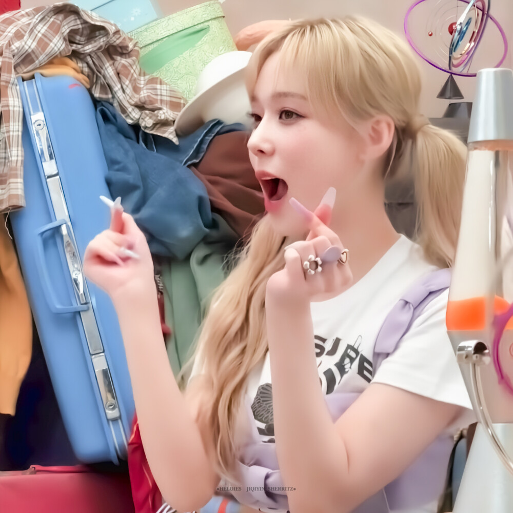 ►金玟庭头像
原俞照