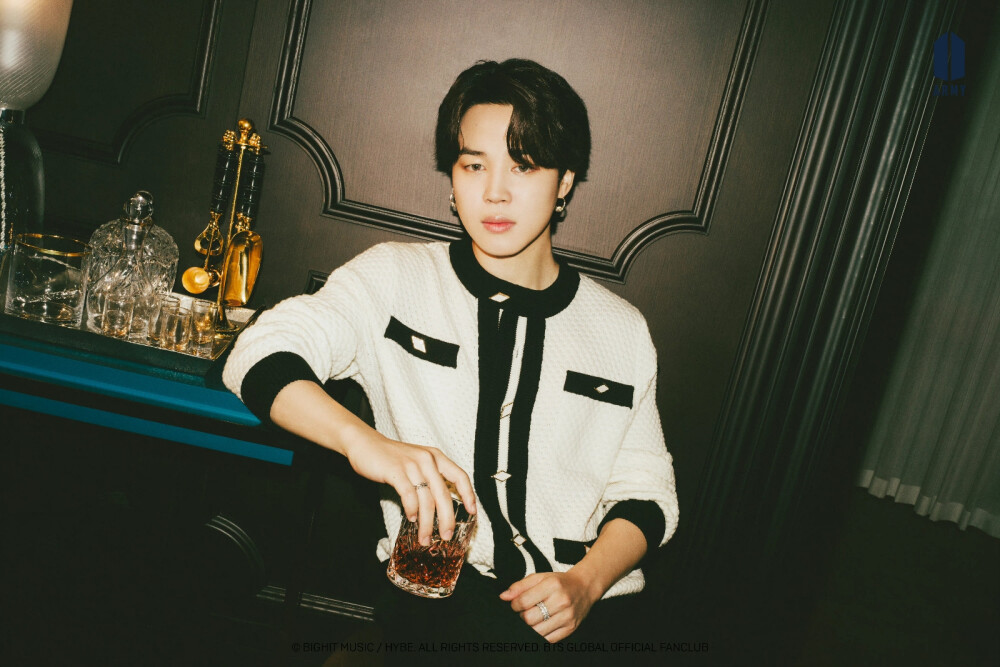 朴智旻 220731 weverse bts suite life photo jimin(black ver)