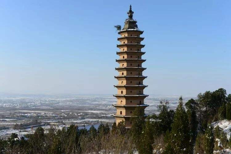 晋 永济万固寺 多宝佛塔