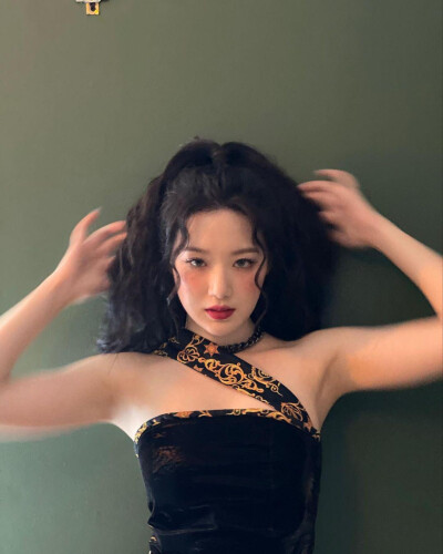 SHUHUA 叶舒华