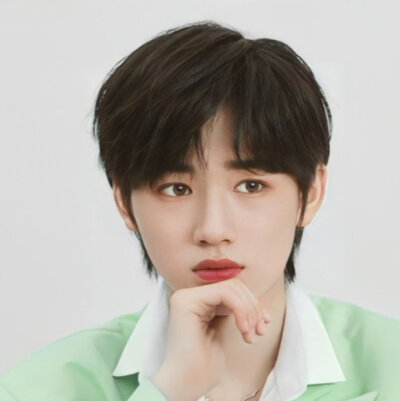 宋亚轩精美图片