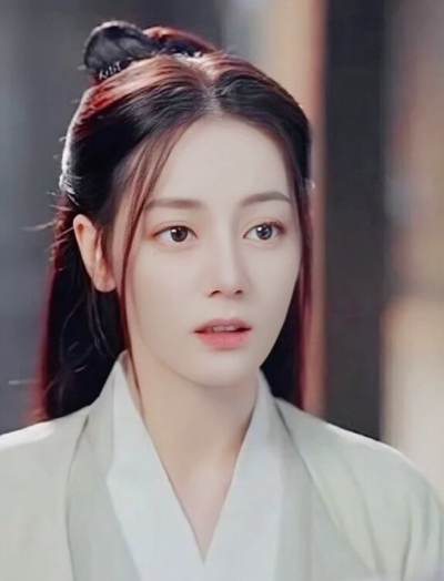 与君初相识