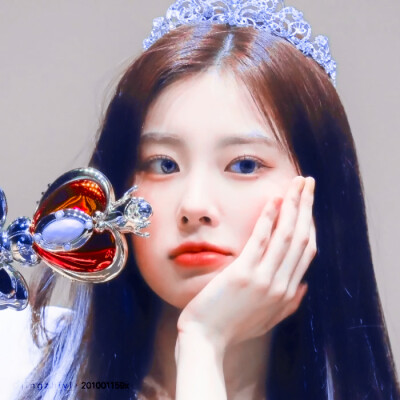 ·巴啦啦能量
·姜惠元 套图·4收藏
·wawazhu_ss