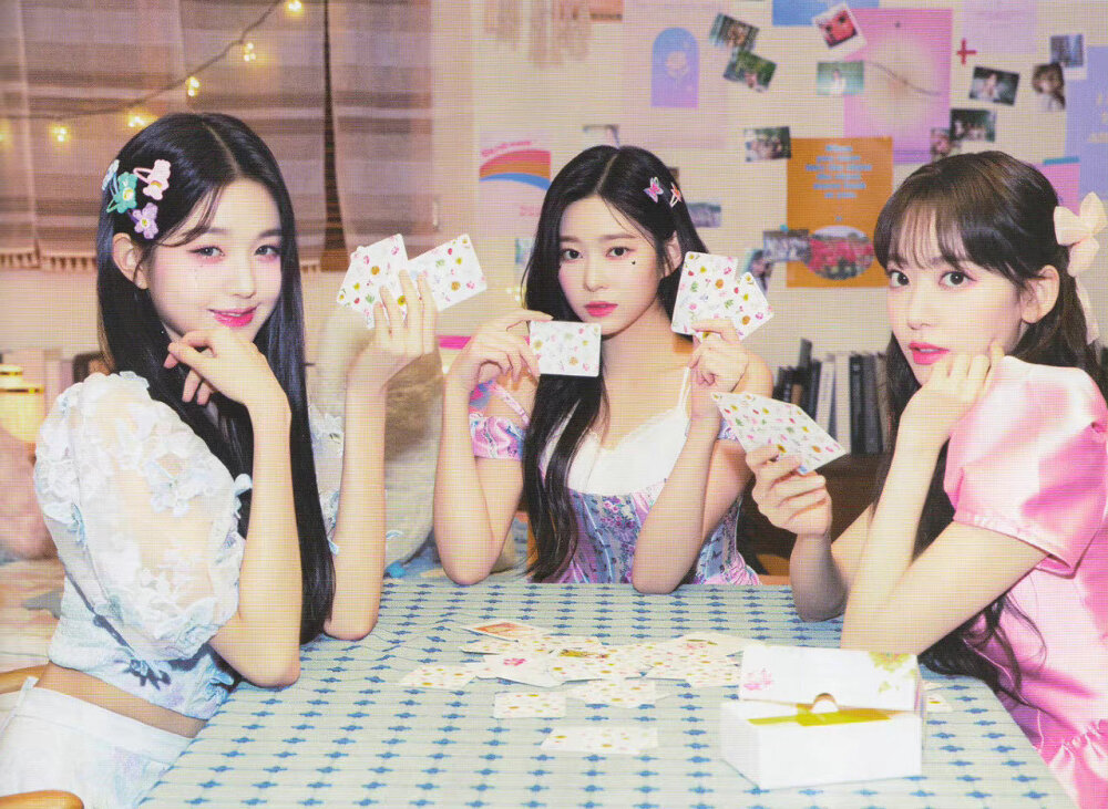 宫胁咲良&张元英&金珉周