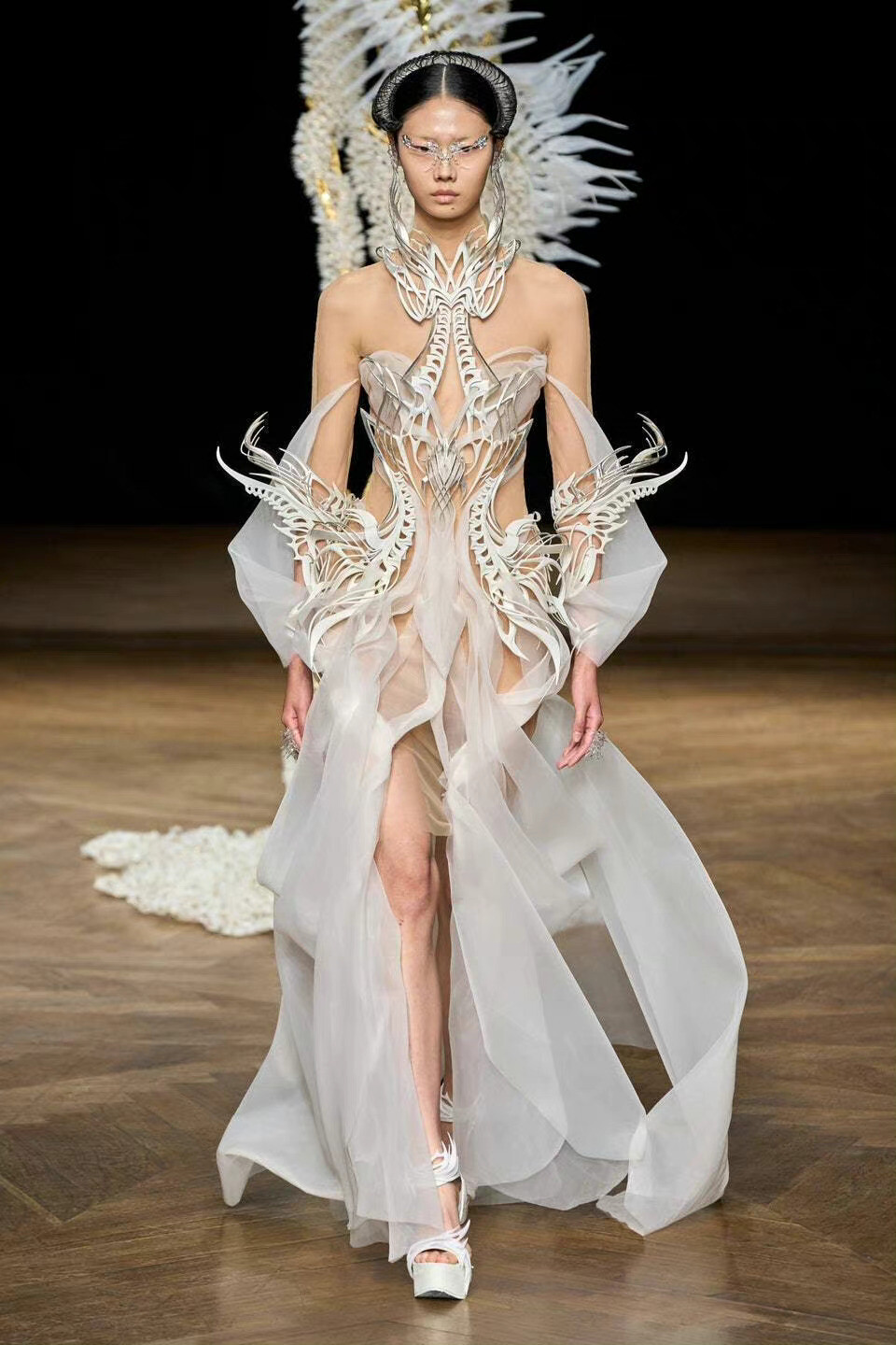 Iris van Herpen Fall 2022 couture ​​​