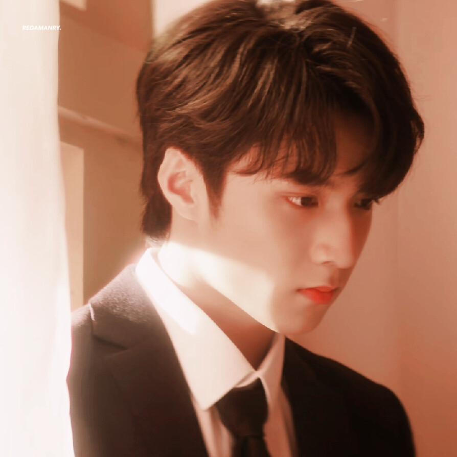 刘耀文‖光能驱散黑暗吗