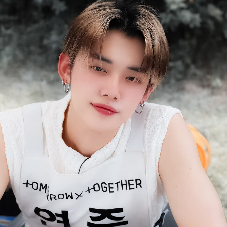 头像男爱豆崔然竣崔杋圭头像二传标注南来赞评论1更多