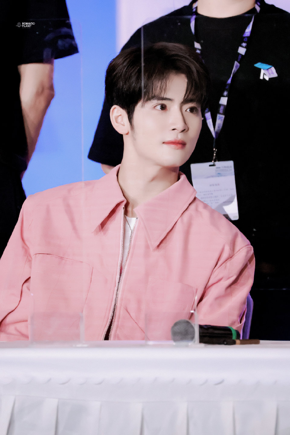 into1 力丸‖签售会 图源微博见水印