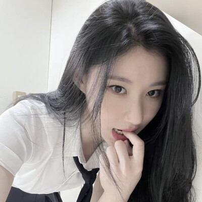 李彩领