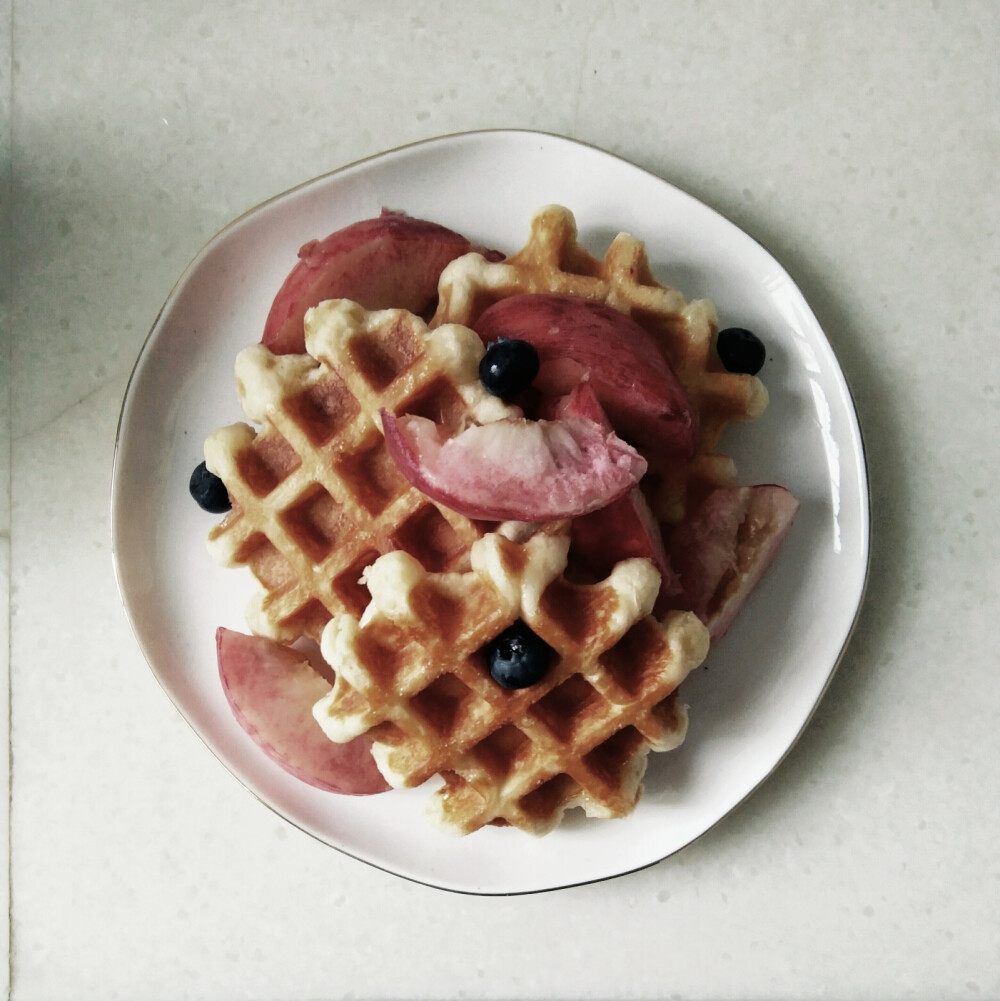 87水蜜桃蓝莓华夫饼