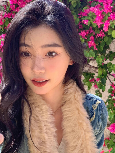 梦玲美女姐姐