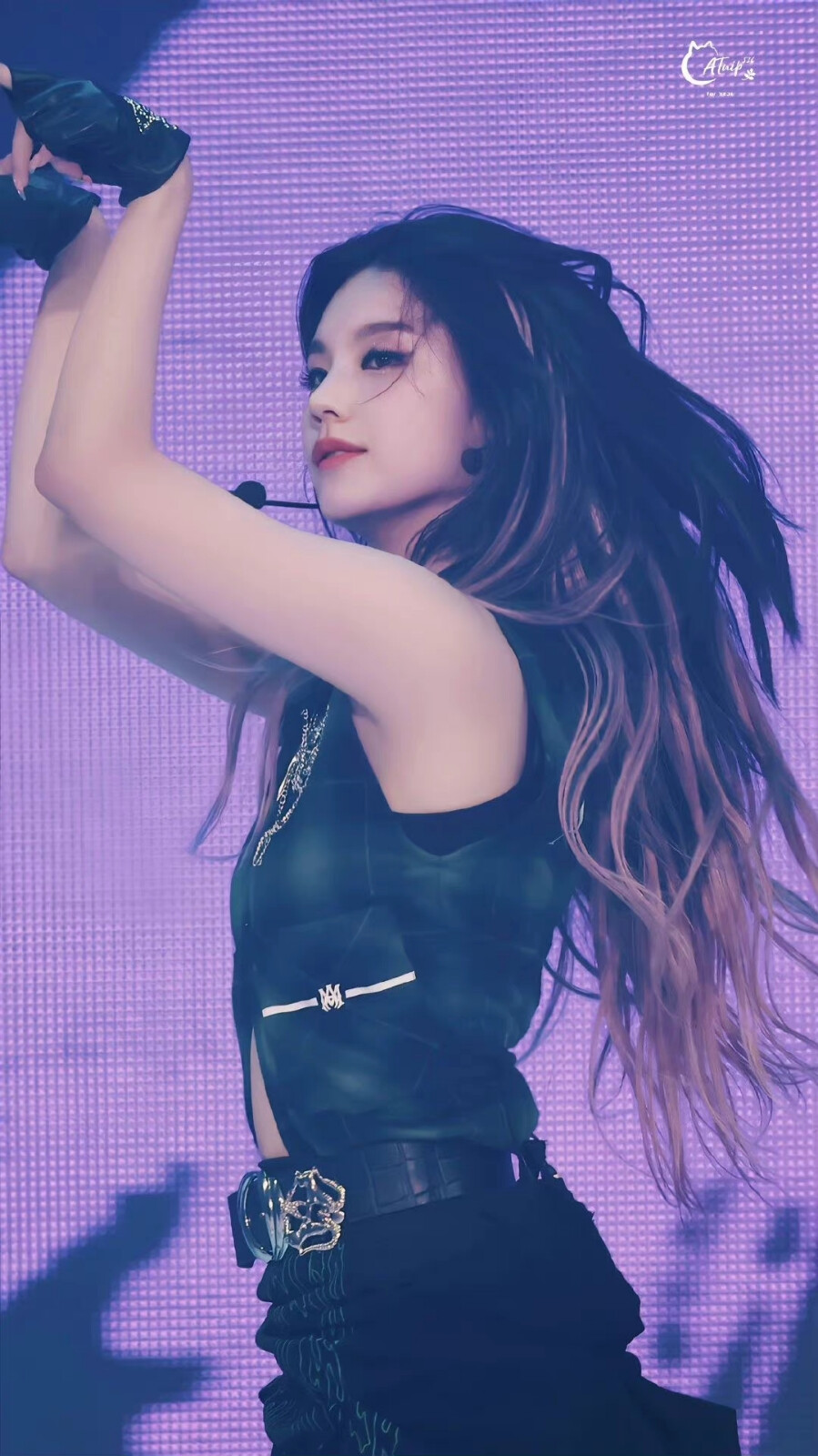 yeji 黄礼志08logo 侵权删. - 堆糖,美图壁纸兴趣社区