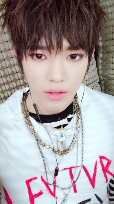 李泰容