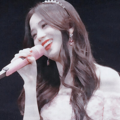  우연히 봄 (偶然的春天Spring Is Gone by chance)
©TADYDOTCOM
