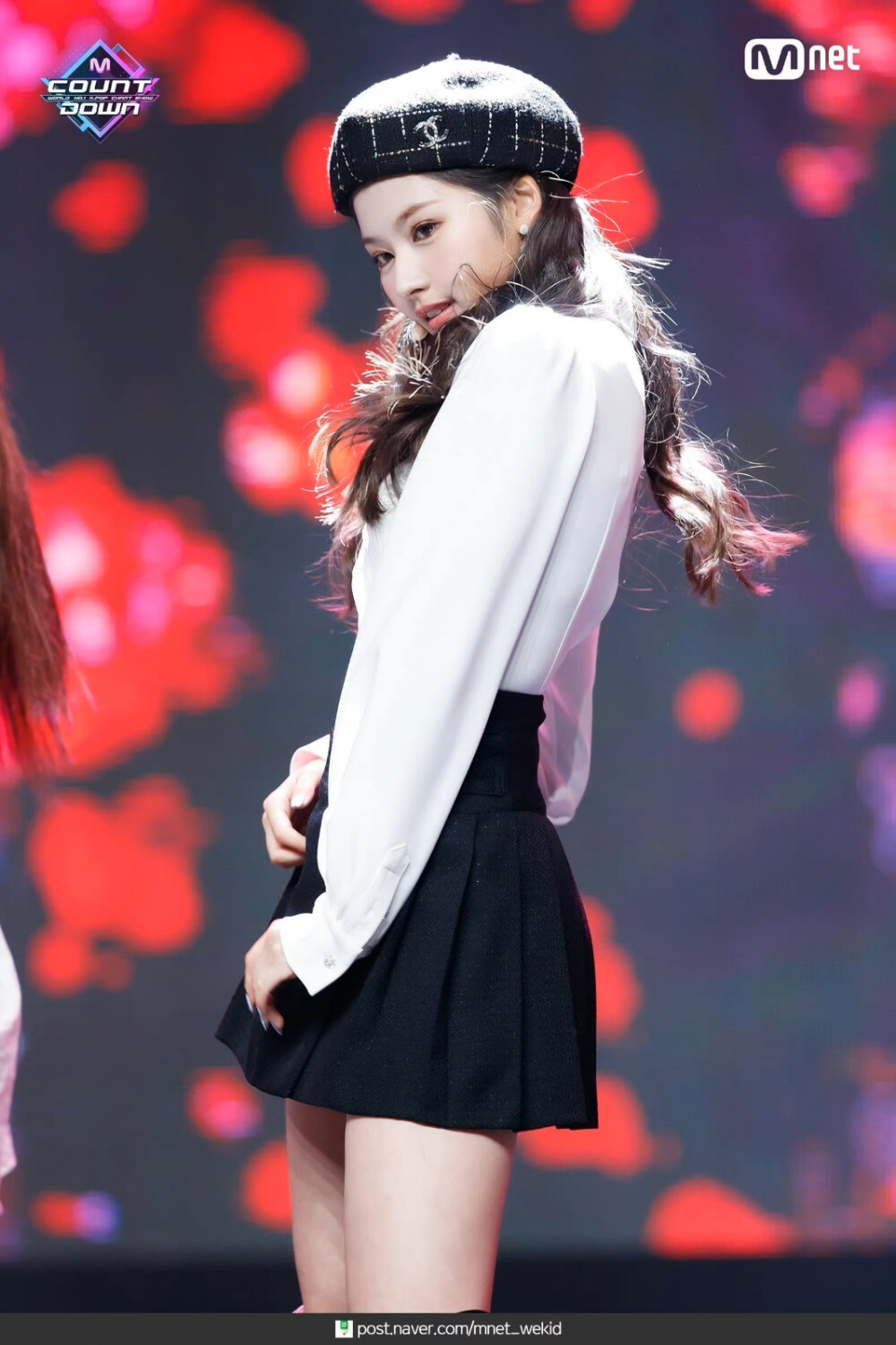 sanatwice凑崎纱夏赞评论更多所有评论你也来说些什么吧