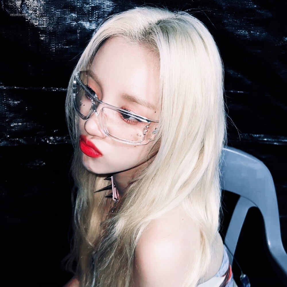 头像爱豆头像宋雨琦yuqigidle赞评论更多