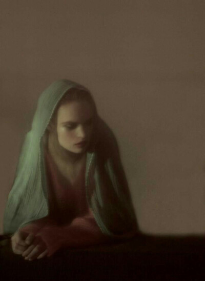 取自网易云音乐用户：“歧路莲”的动态