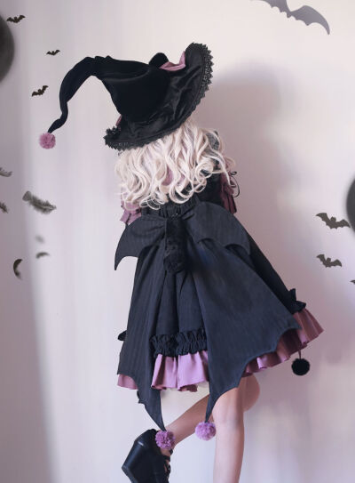 发现一款超级好看的魔女风小裙裙，KiwiKitty奇异猫家的黑猫魔女，看到这个配色我第一眼就想到了库洛米，瞬间更爱了#洛丽塔# #lolita#