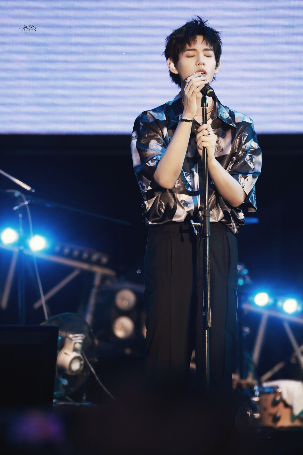 田鸿杰 2022.08.07哈尔滨国潮音乐嘉年华 - 堆糖,美图壁纸兴趣社区