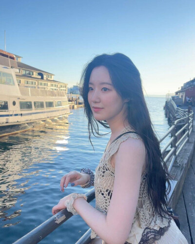 SHUHUA 叶舒华