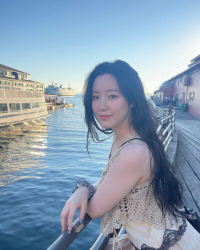 SHUHUA 叶舒华