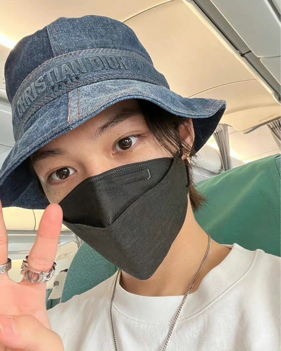 官方Instagram Felix 徐彰彬