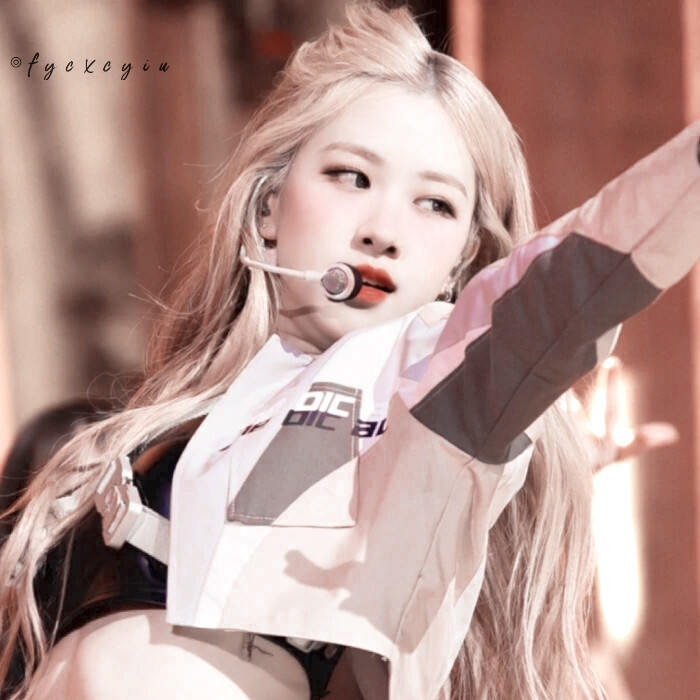 我能再见你一面吗 我站远点
朴彩英