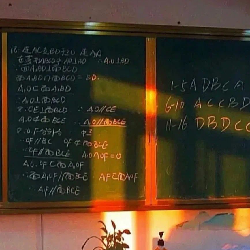 简约背景图
图源>言橘