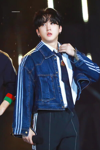 CHANGBIN 徐彰彬
©cheesechoux_cb 禁二改禁商用