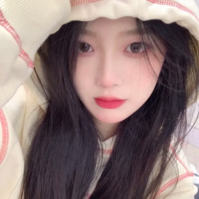 Buy yourself flowers to grow up with yourself 给自己买花陪自己长大.