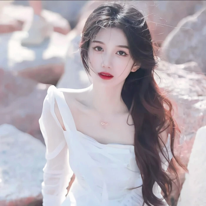 Buy yourself flowers to grow up with yourself 给自己买花陪自己长大.