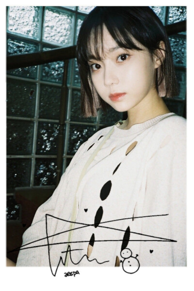 金玟庭 自制 拍立得风