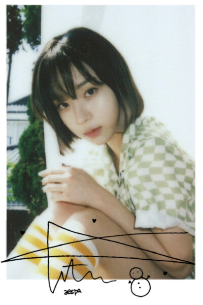 金玟庭 自制 拍立得风